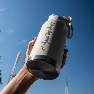 MTM Shaker Weiß mit Hand
